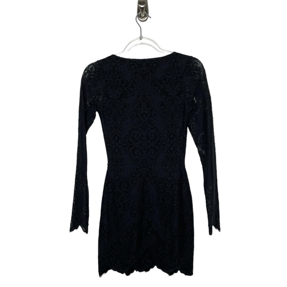For Love & Lemons | Lace Noir Dress in Black XS - Picture 3 of 9